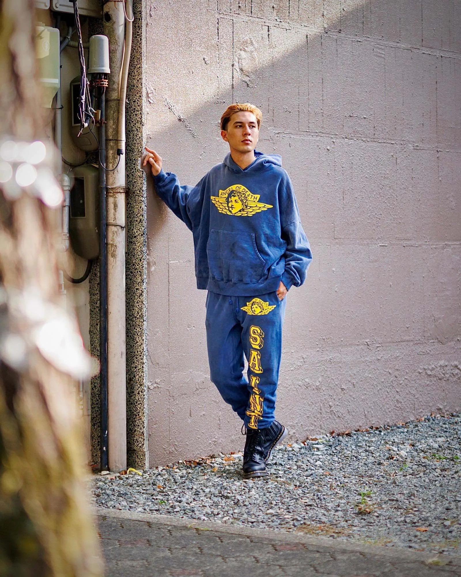 SAINT M×××××× ANGEL SWEATER PANTS/NAVY Angel Reborn Blue Sweatpants Washed Blue S-XL Assute Garment Dyeing Full Clothes Water Fading Dirty and Distressed New Vintage Ceiling God Cut Original Same Style